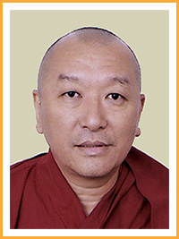 76th Abbot Khen Rinpoche Logoan Tulku Tenzin Jampa Choesang